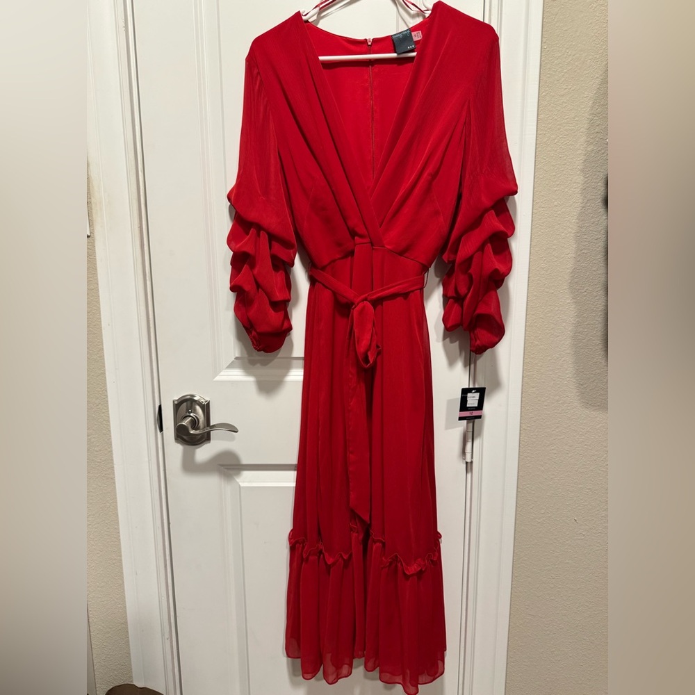 Gabby Skye Red Midi Dress